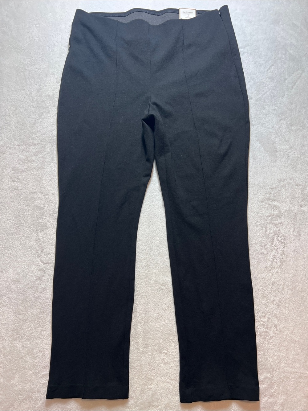 NWT Chico's Women’s Ultimate Fit Lindy Black Side Zip Pants Size 2.5 Short